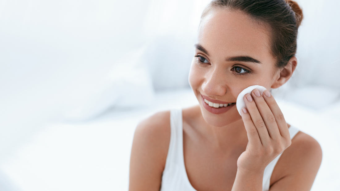 Astringent vs Toner: Which One Should You Choose for Your Skin?