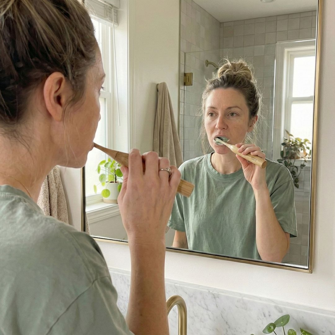 Briut bamboo toothbrush charging via USB cable