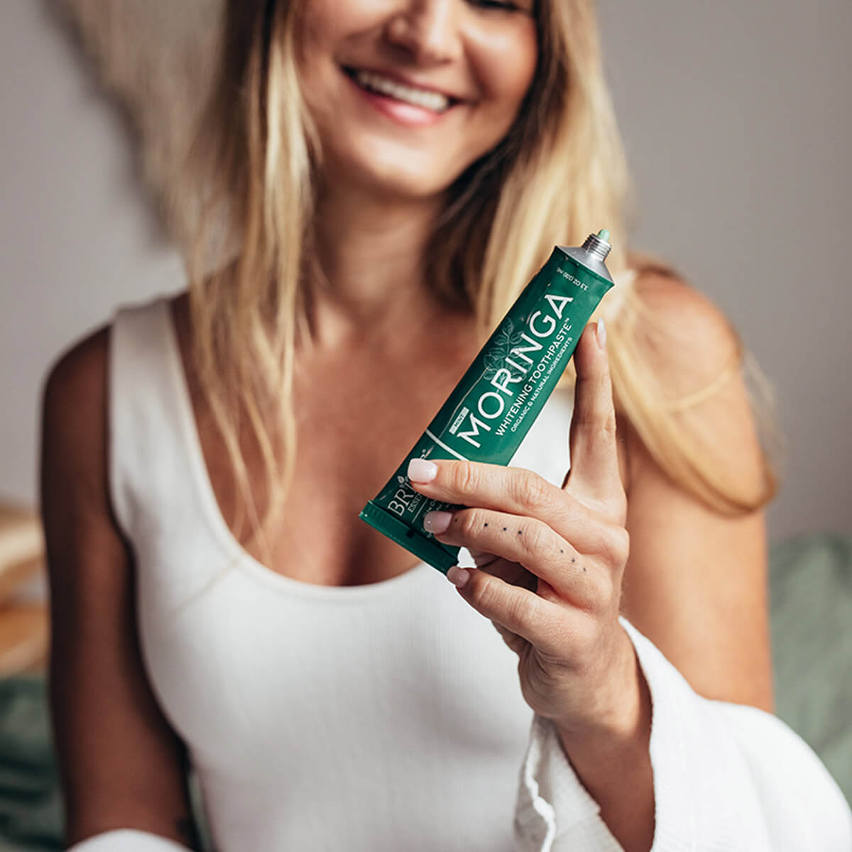 Moringa Whitening Toothpaste